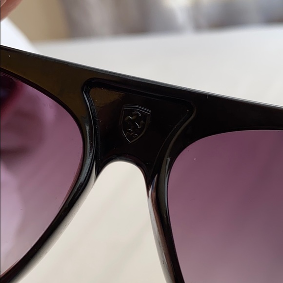 Ray-Ban SCUDERIA FERRARI COLLECTION RB4310M